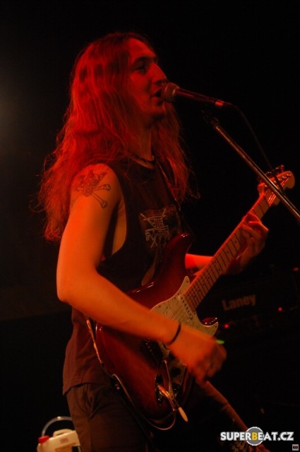 img00008.jpg