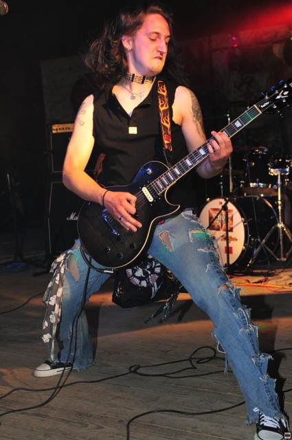 img00008.jpg