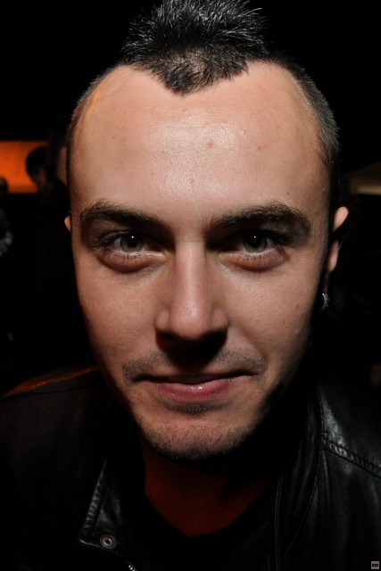 img00105.jpg
