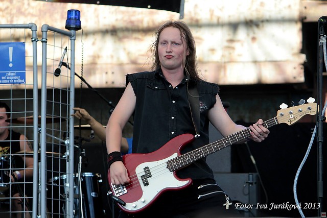 img00003.jpg